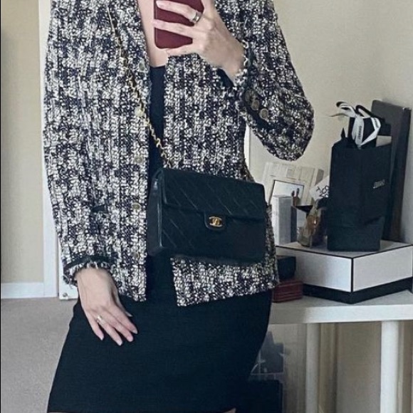 ❌NOW SOLD ❌Chanel runway 2005 fall tweed blazer - Picture 11 of 11